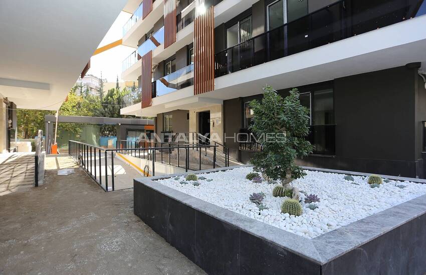 Apartment in Elit Complex Near the Sea in Antalya Muratpasa 9