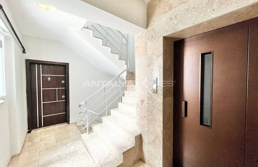 Spacious Flat Close to City Center in Antalya Muratpasa 8