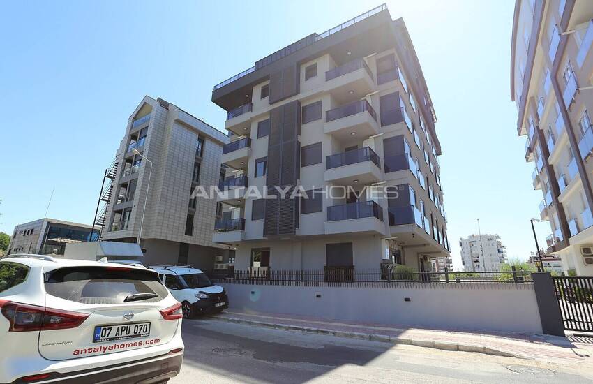 Apartments in Boutique Complex with Pool in Antalya Konyaalti
