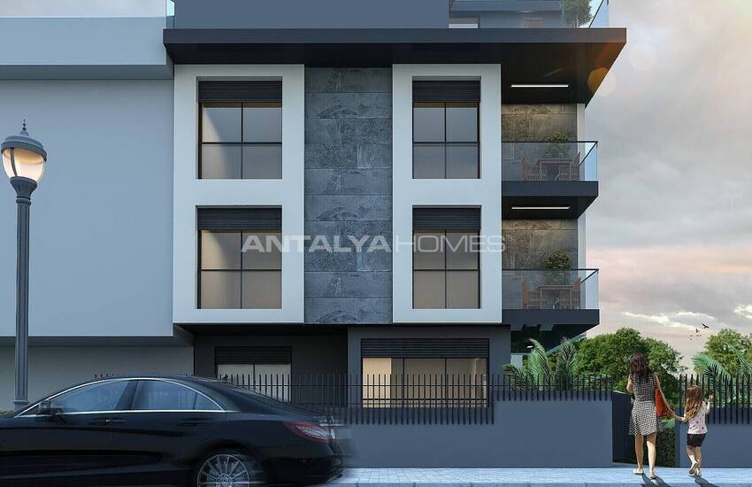 Real Estate in a Complex with Pool in Antalya Konyaalti