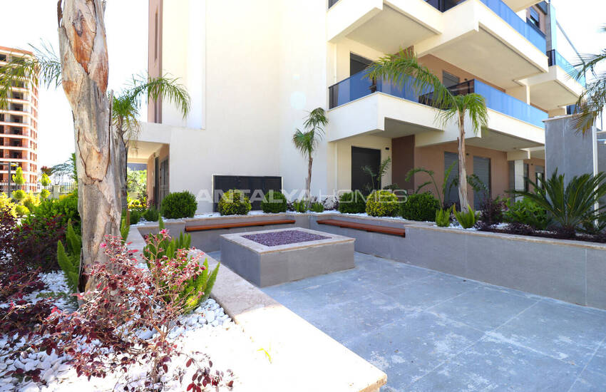 شقق مع تراس مع مجمع سكني آمن في أكسو ألتينطاش 5