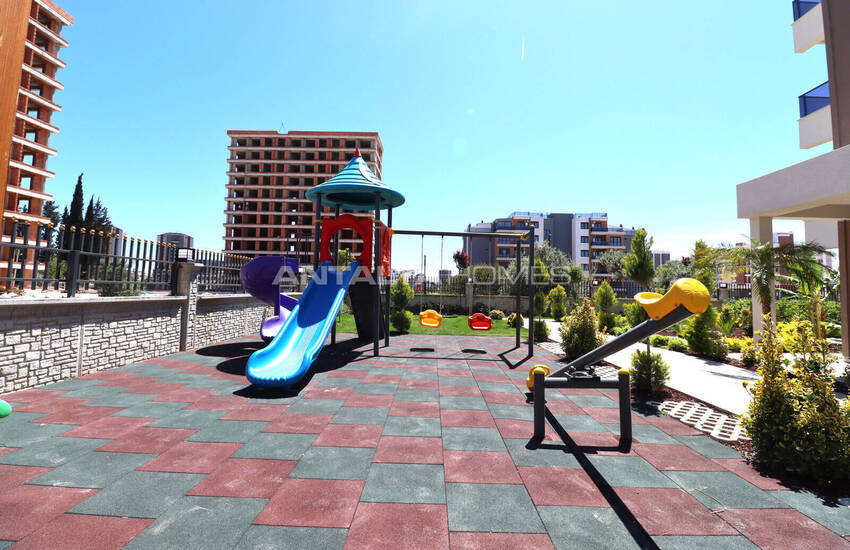 شقق مع تراس مع مجمع سكني آمن في أكسو ألتينطاش 10