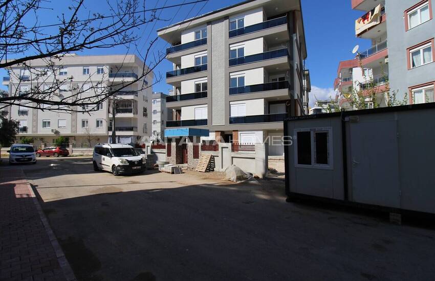 Ready to Move Luxury Flat in a Complex in Muratpasa Antalya 3
