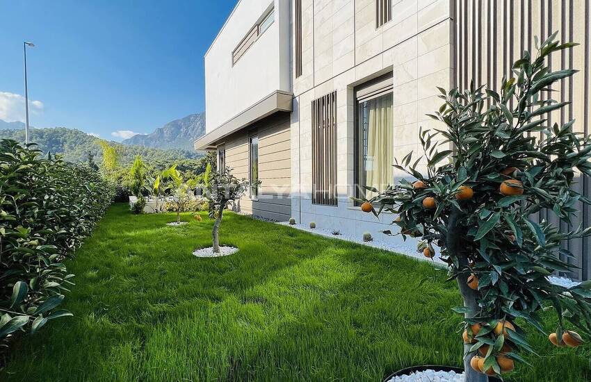 Kemer'de Muhteşem Dağ Manzaralı Satılık Lüks Villa 12