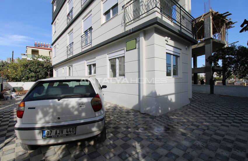Flats Within Walking Distance of Daily Amenities in Antalya Kepez 2