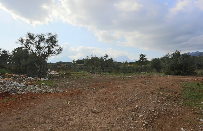 أرض زاوية مناسبة لبناء فيلا في أنطاليا دوزليرتشامي 1