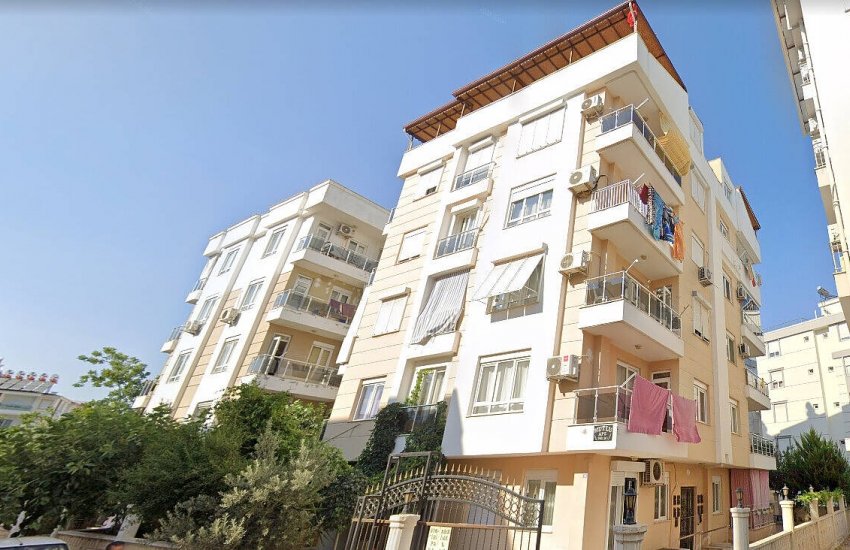 Well Located Flat in the Center of Muratpasa Antalya