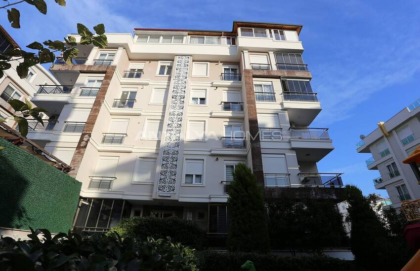 Duplex Apartment in Complex with Indoor Parking in Konyaalti 5