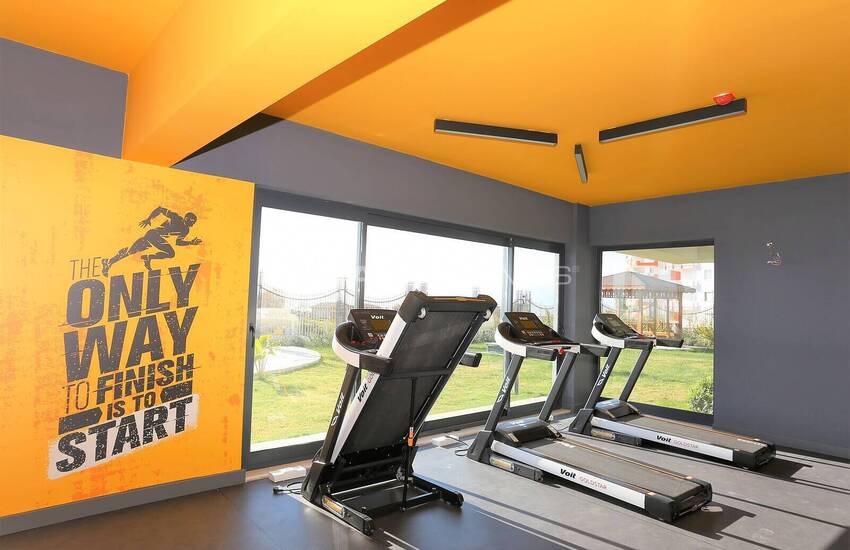 Flat with En-suite Bathroom in Complex with Pool in Antalya Kepez 8