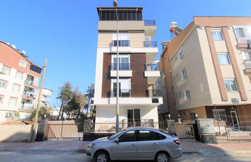 Duplex Lägenheter Nära Spårvagnsstationen I Antalya Kepez