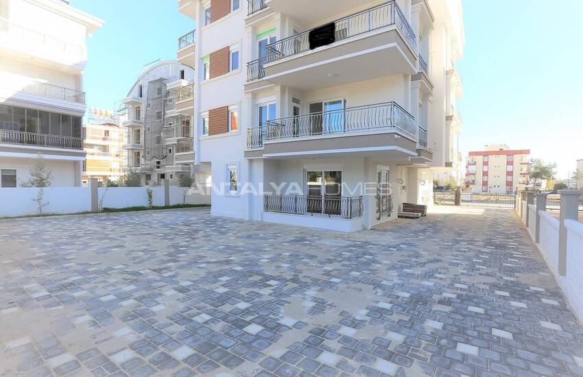 Antalya Varsak'ta Satılık Ayrı Mutfaklı Akıllı Daireler 3