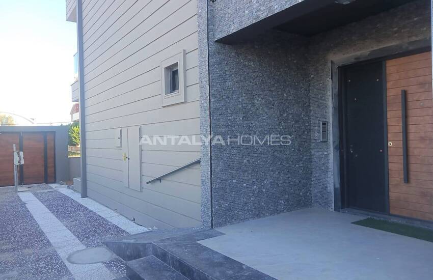 Appartements Dans Une Résidence Avec Piscine À Guzeloba Lara 7