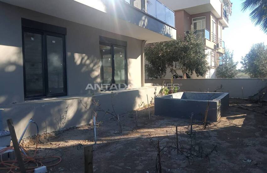 Appartements Dans Une Résidence Avec Piscine À Guzeloba Lara 5