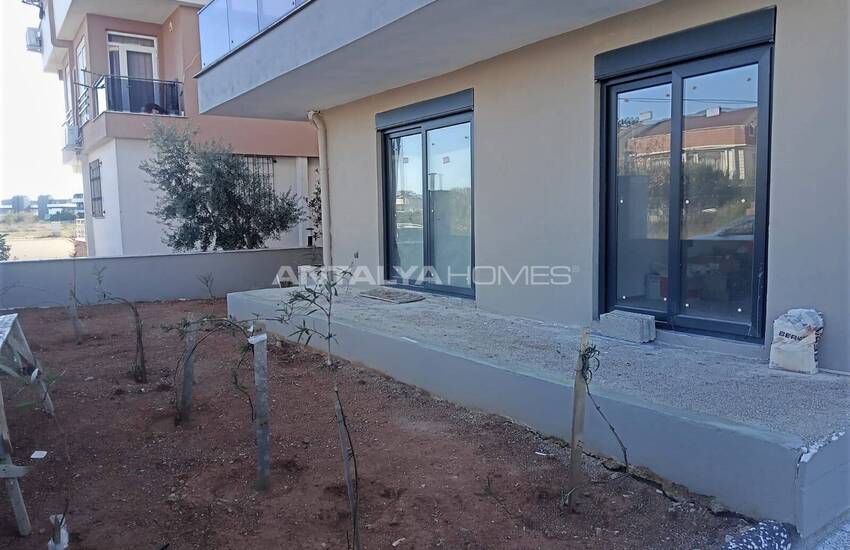 Appartements Dans Une Résidence Avec Piscine À Guzeloba Lara 9