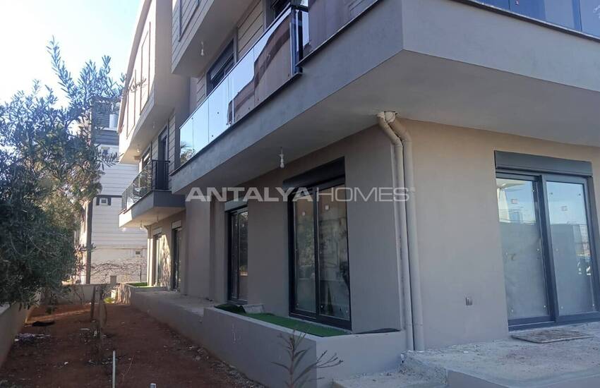 Appartements Dans Une Résidence Avec Piscine À Guzeloba Lara 3