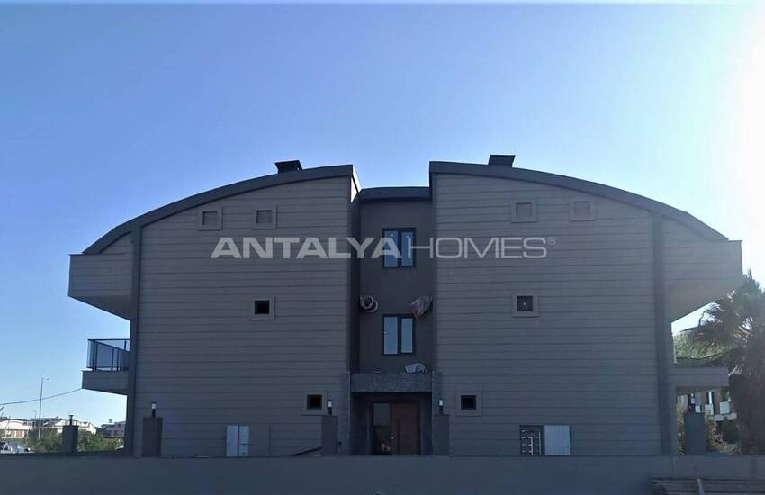 Appartements Dans Une Résidence Avec Piscine À Guzeloba Lara 4