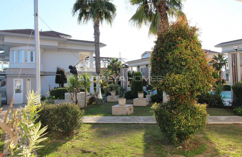 آپارتمان مبله 4 خوابه در یم مجتمع نزدیک به زمین گلف در بلک 11