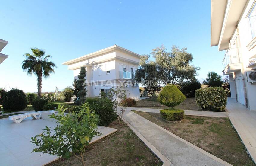 آپارتمان مبله 4 خوابه در یم مجتمع نزدیک به زمین گلف در بلک 12