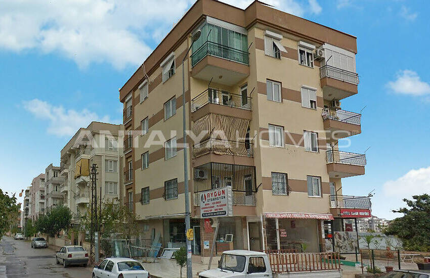 Stylish 2+1 Apartment in an Advantageous Location in Antalya 2