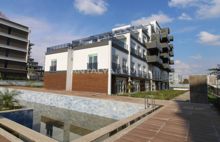 Appartements Au Design Spécial À Altintas Antalya 2