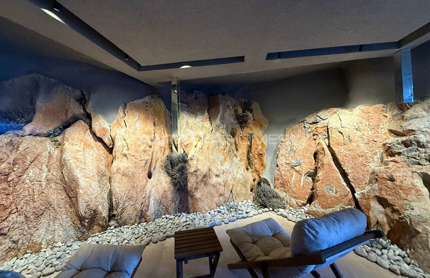 Seafront Properties with Unique Views in Alanya Carsi 14