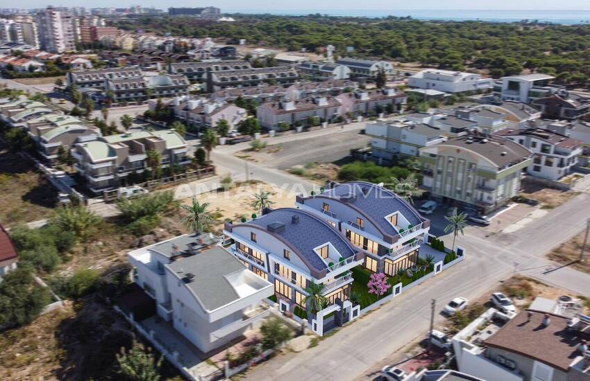 Semi-detached Villas with Private Pools and Gardens in Kundu 5