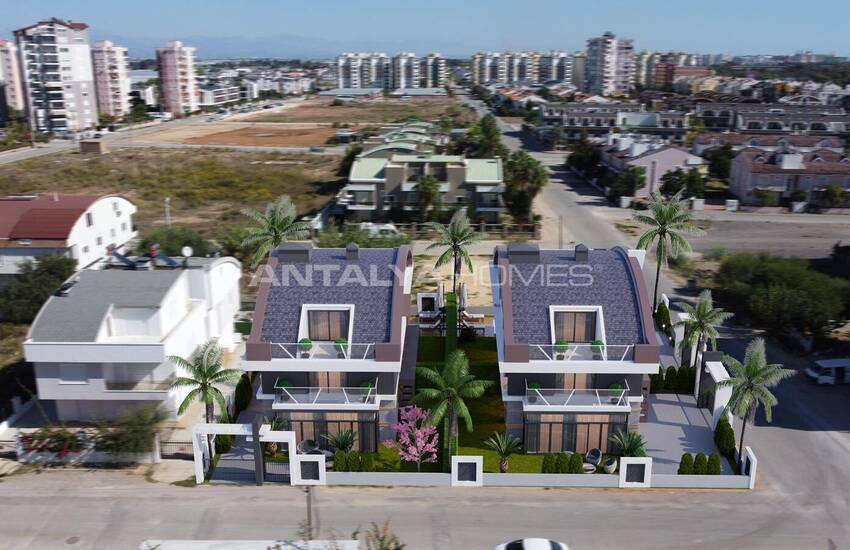 Semi-detached Villas with Private Pools and Gardens in Kundu 8
