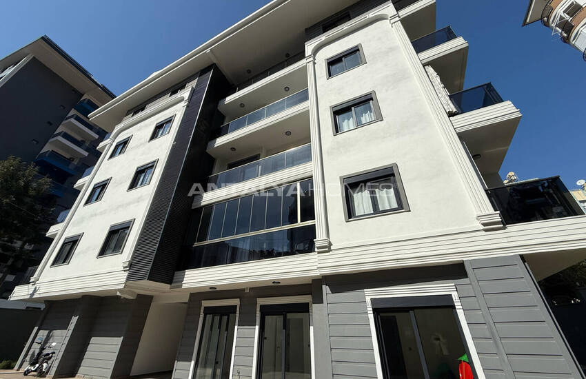 آپارتمان لوکس و نوساز نزدیک به دریا در آلانیا 2