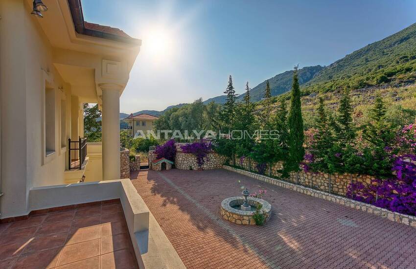 Fristående Hus Med Fantastisk Utsikt Över Havet Och Ön I Kas 15