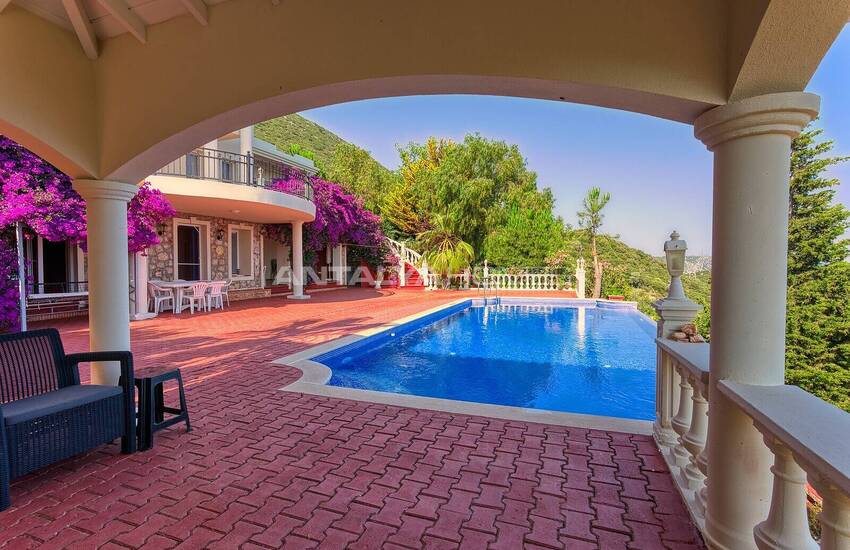 Fristående Hus Med Fantastisk Utsikt Över Havet Och Ön I Kas 18