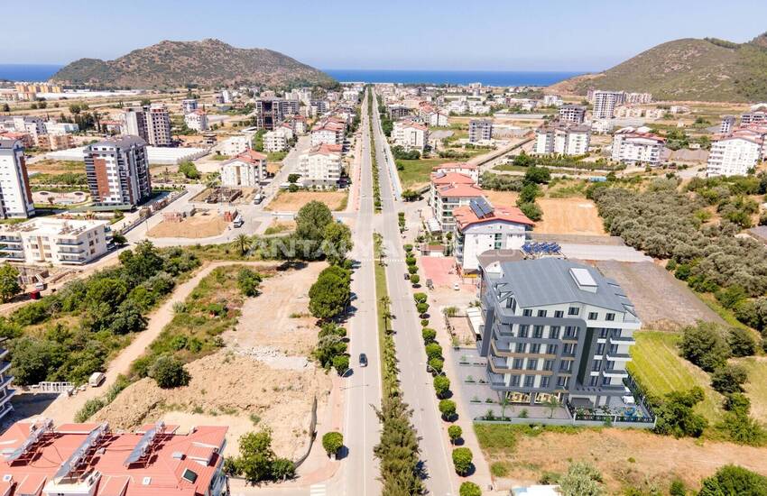 Gazipaşa Pazarcı'da Olanaklı Site İçerisinde Satılık Daireler 1