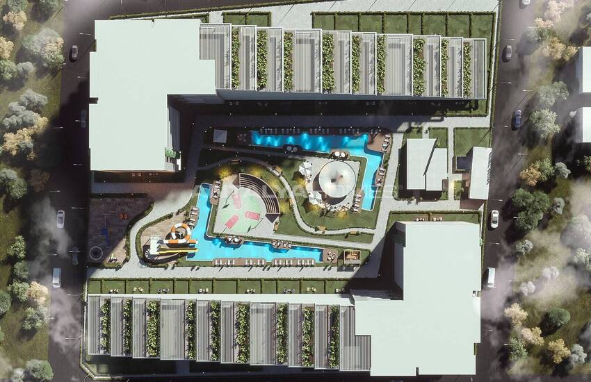 Antalya Altıntaş'ta Havuzlu Sitede Bahçe Kullanımlı Şık Daireler 2