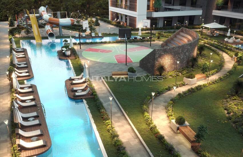 Antalya Altıntaş'ta Havuzlu Sitede Bahçe Kullanımlı Şık Daireler 5