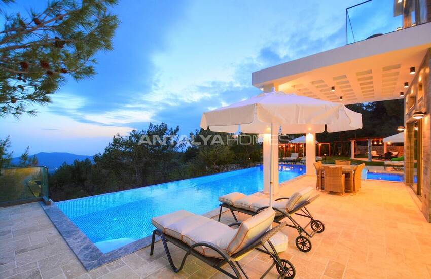 Villa Mit 2485 Qm Grundstück In Antalya Kalkan 12