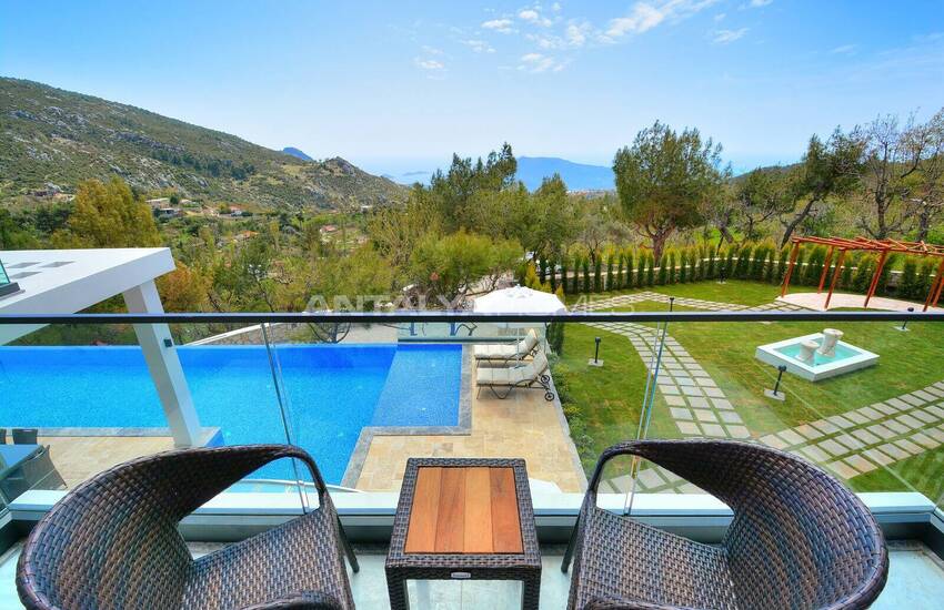 Villa Mit 2485 Qm Grundstück In Antalya Kalkan 16