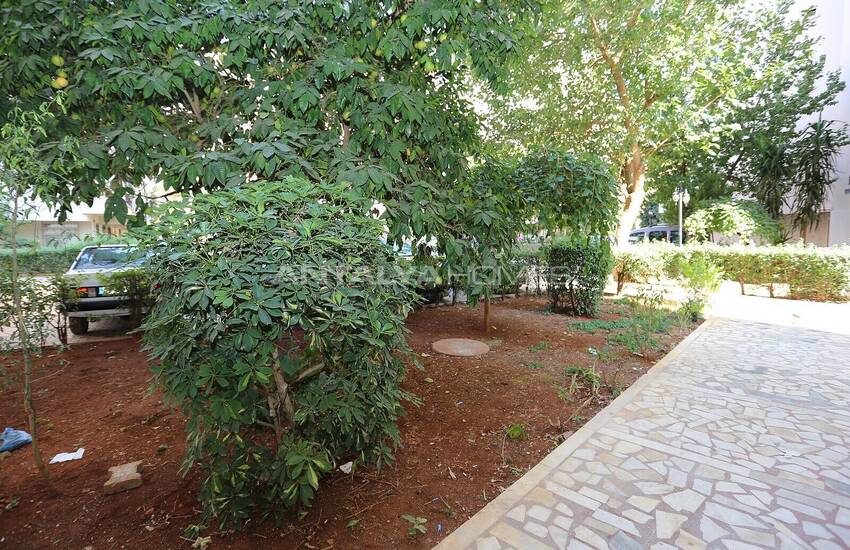 Antalya Muratpaşa'da Tadilatlı Ferah İç Mekanlı 3+1 Daire 6