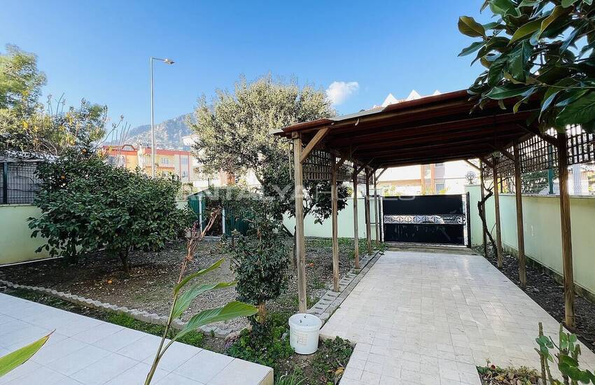 Villa I Parhus Med Utsikt Över Bergen Och Pool I Kemer Antalya 2