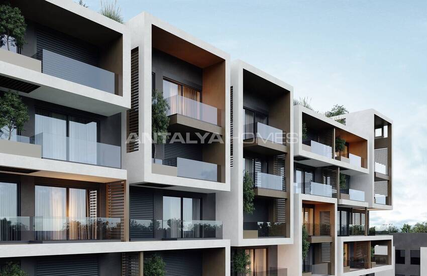 شقق بغرفة كبيرة على الطريق الرئيسي في أنطاليا ألتيناش 3