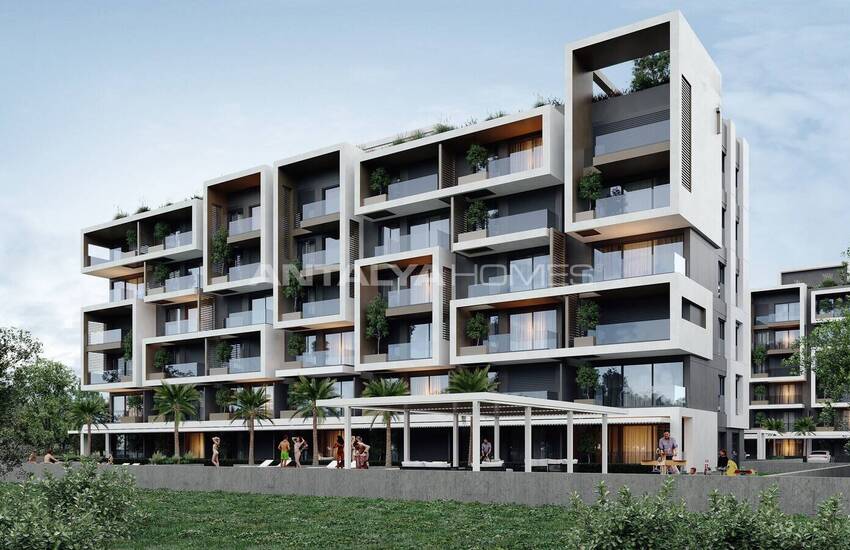 Modern Flats in a Complex with Rich Amenities in Aksu Antalya