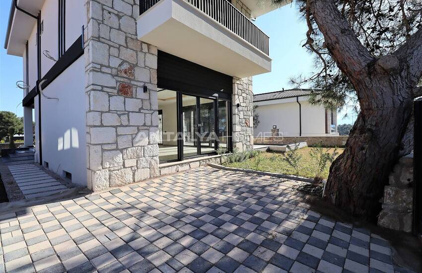 فيلا فسيحة مع مسبح خاص في دوشمالتي حي دوزليرشامي 4