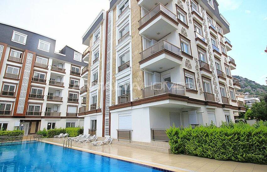 Spacious Apartment in a Secure Complex in Hurma Antalya 1
