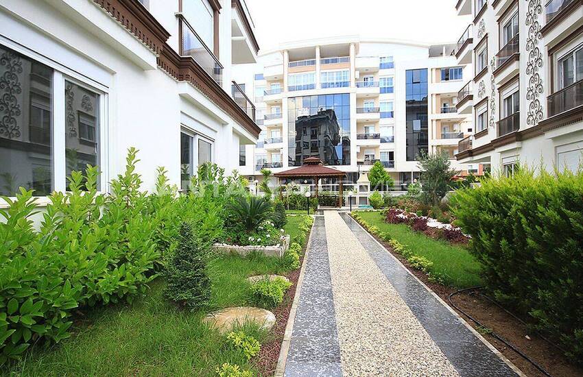 Spacious Apartment in a Secure Complex in Hurma Antalya 13