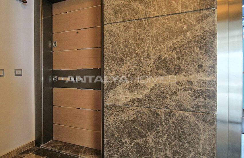 Spacious Apartment in a Secure Complex in Hurma Antalya 16