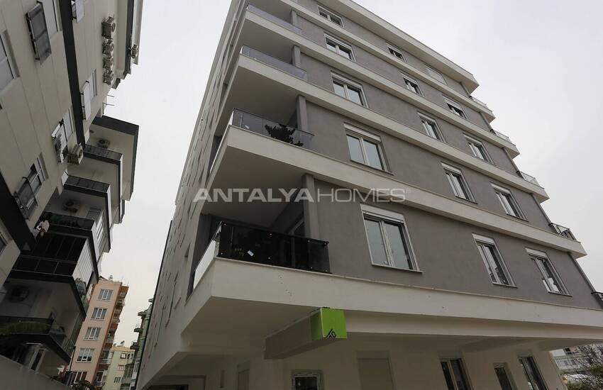 Apartment in Project with Indoor Car Park in Antalya Muratpasa 1