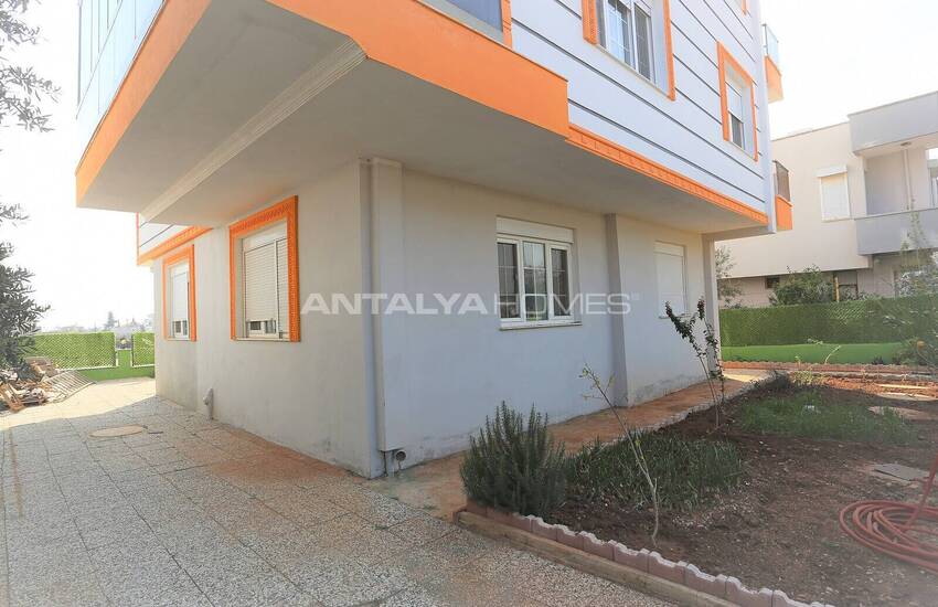 Semi-furnished Whole Building in Antalya Varsak Menderes 5
