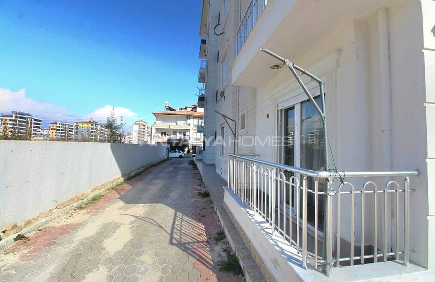 Antalya Serik'te Cazip Fiyatlı Merkezi Daire 9