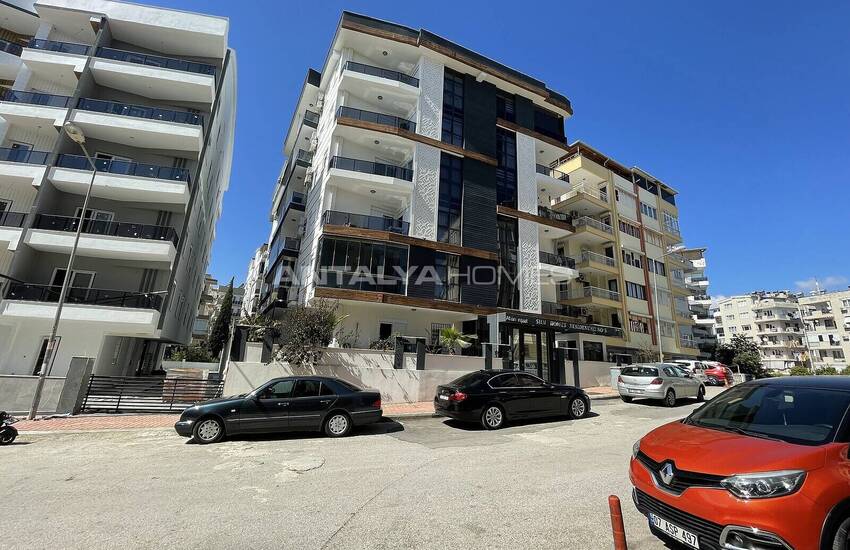 Furnished Apartment Close to Old Town and Beach in Antalya 2