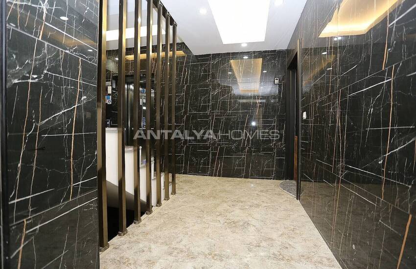 Furnished Apartment Close to Old Town and Beach in Antalya 14