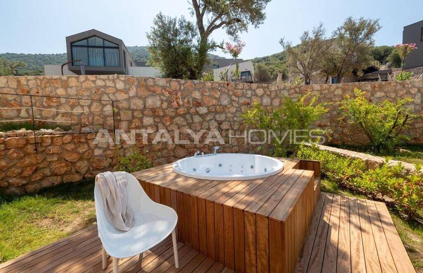 فلل حائزة على جوائز في أنطاليا كاش مطلة على البحر بتصميمها المميز 15