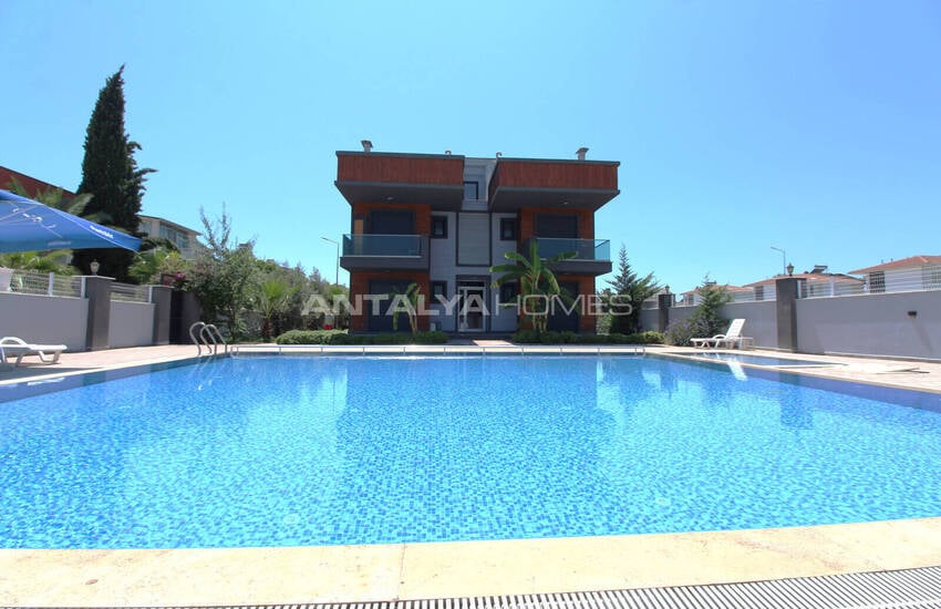 Comfortable Apartment in Complex with Pool in Antalya Kadriye 11